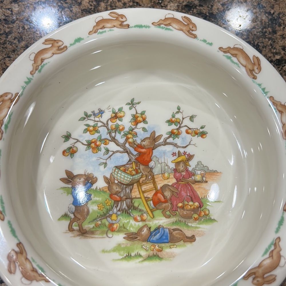 Bunnykins English Fine Bone China - Picture 3 of 6